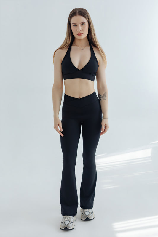 Iconic V-cut Flare Leggings